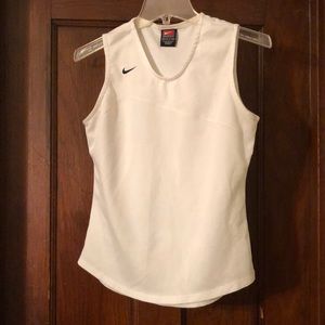 Nike sleeveless top
